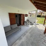 Halkidiki فيلة